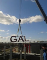 Demontaż reklamy w Świdniku.